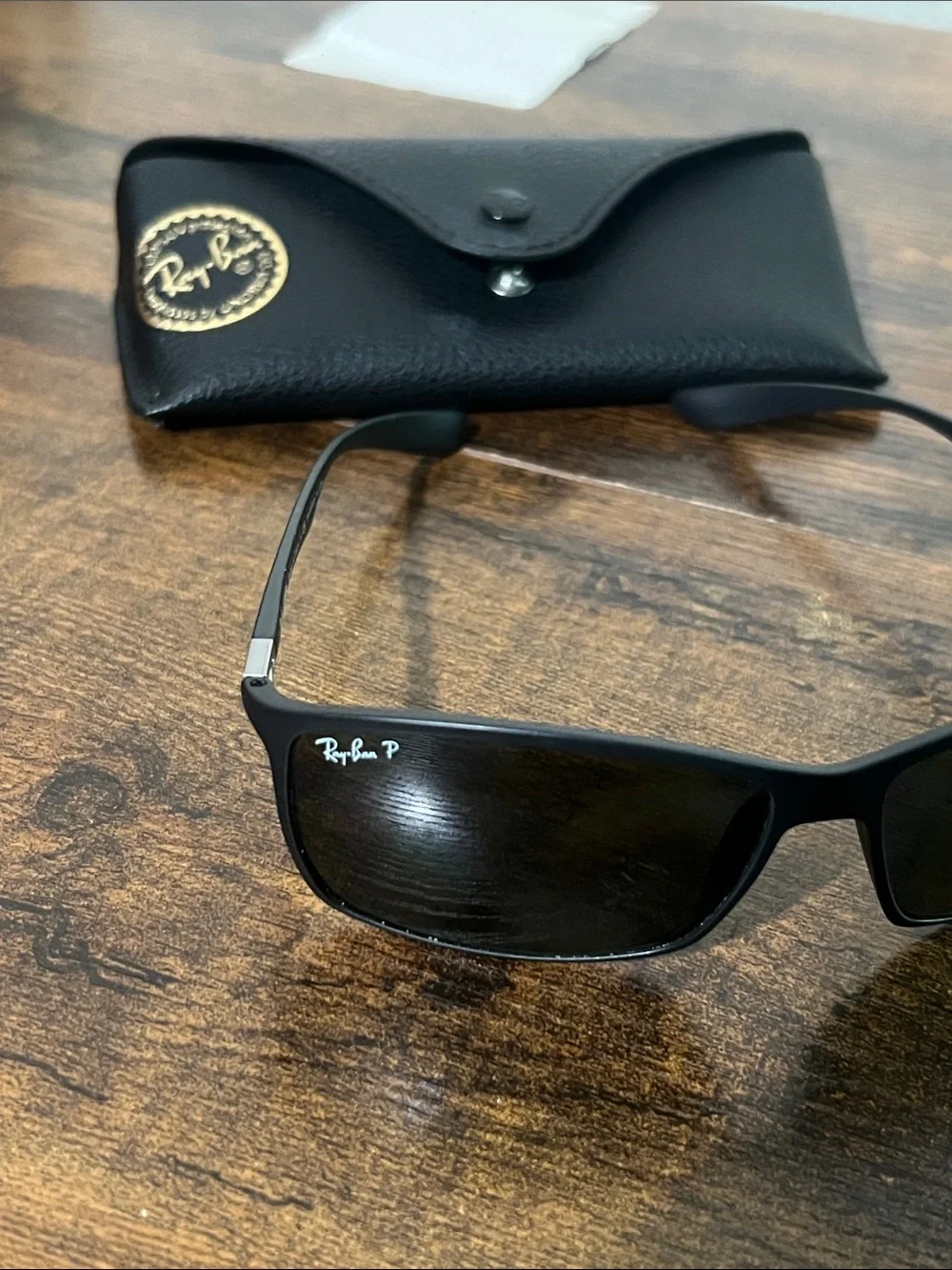 Ray-Ban Black Polarized p3 lens Sunglasses with Black Case